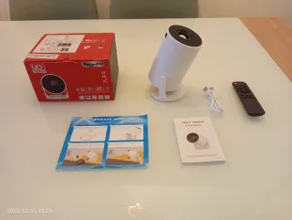 Mini proyector LED Rotundity