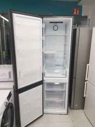 Nevera Combi Beko 2m con garantía 