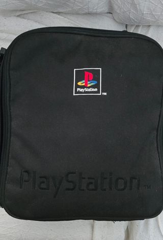 Consola PlayStation 1 con maletín