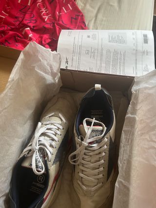 Reebok LX2200