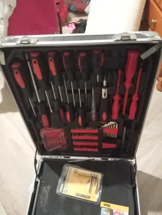 Maletín con herramientas
