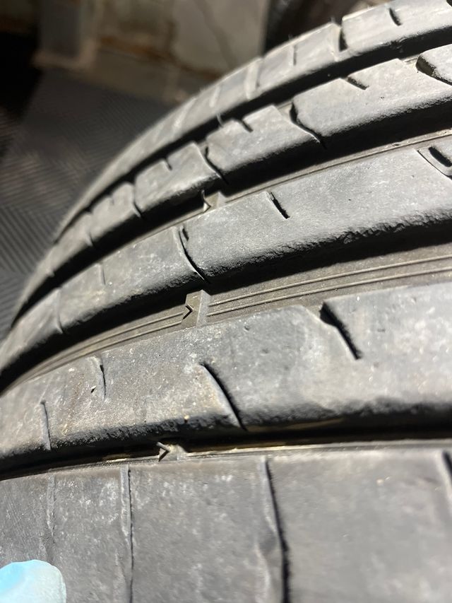 Neumático 235/40/19 96Y Touradot DOT24