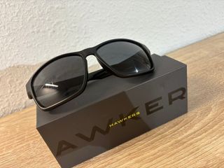 Gafas de sol Hawkers negras y grises