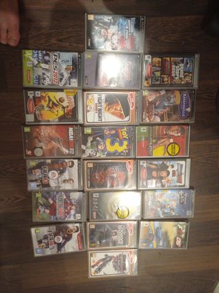Pacchetto di 19 giochi per PSP