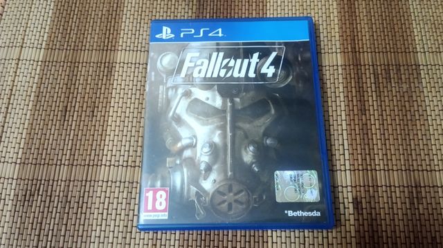 Fallout 4. PS4. Completo con póster. Perfecto.