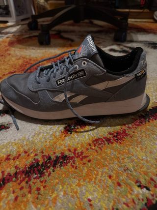 Zapatillas Reebok Classic Azul y Blanco