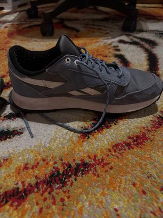 Zapatillas Reebok Classic Azul y Blanco