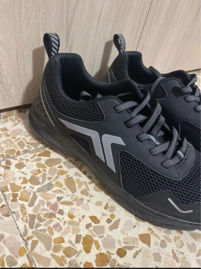 Zapatillas deportivas negras