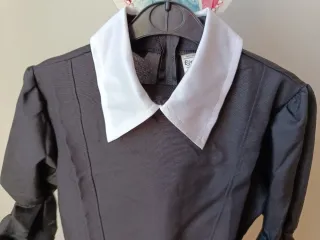 Disfraz Niña Siniestra - Miércoles.
Talla 10-12.