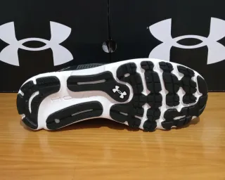 Under Armour UA HOVR Infinite Zapatillas Running