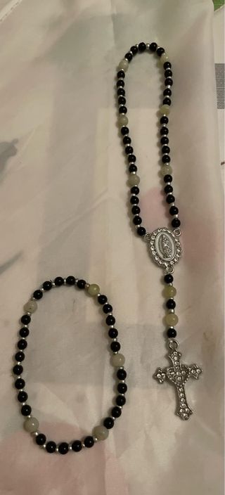Rosario y pulsera artesanal jade
