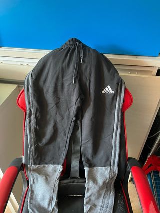 Chandal Adidas Negro y Gris