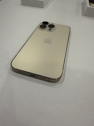 iPhone 14 Pro Max Dorado