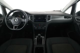 Volkswagen Golf 1.0 TSI Advance