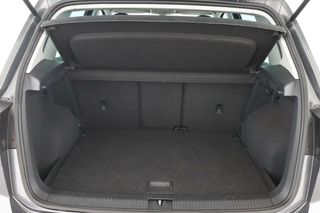 Volkswagen Golf 1.0 TSI Advance