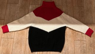 Jersey cuello alto tres colores