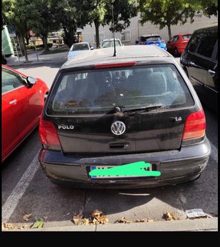 Volkswagen Polo 1.4 75cv – Año 2000 