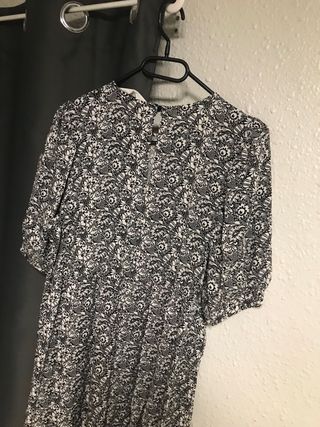 Vestido estampado floral blanco y negro Talla S