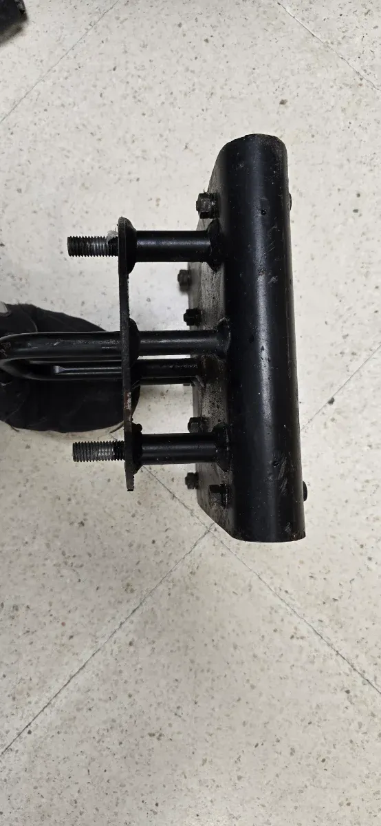 Soporte Rueda Repuesto Nissan Patrol