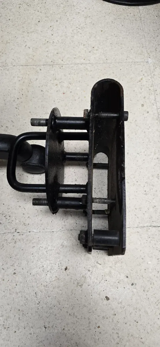 Soporte Rueda Repuesto Nissan Patrol