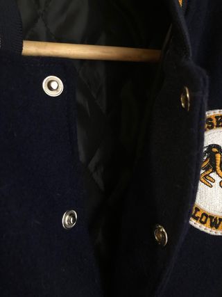 Chaqueta Yellowjackets