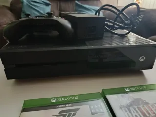 Xbox One 1TB + 4 Juegos