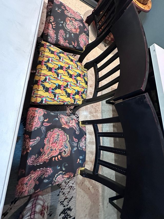 Mesa comedor extensible a 280cms y 8 sillas