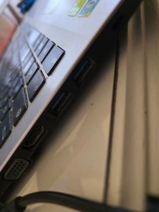 ASUS  15.6 Laptop i7 - 8 GB/ 16GB RAM   WIN11 
