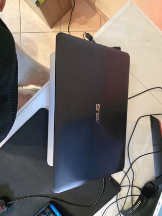 ASUS  15.6 Laptop i7 - 8 GB/ 16GB RAM   WIN11 