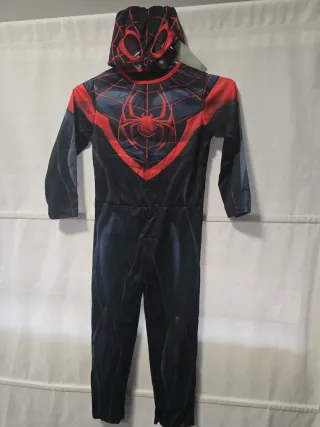3 Disfraces nuevos (niños 4 a 6 años) 
