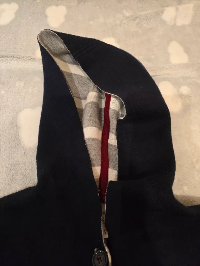 Chaqueta azul marino con botones