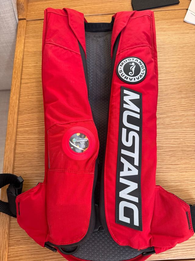 Chaleco salvavidas Mustang Survival