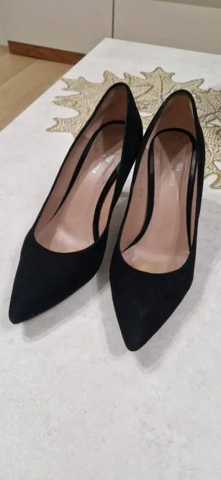 Zapatos de tacón negros ante