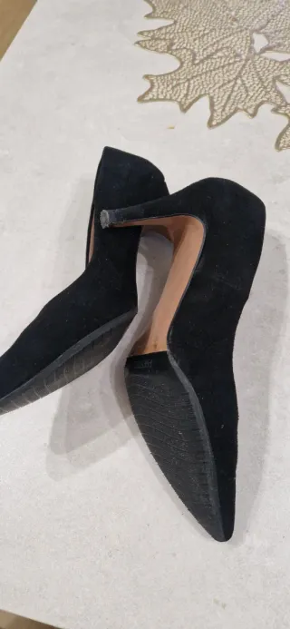 Zapatos de tacón negros ante