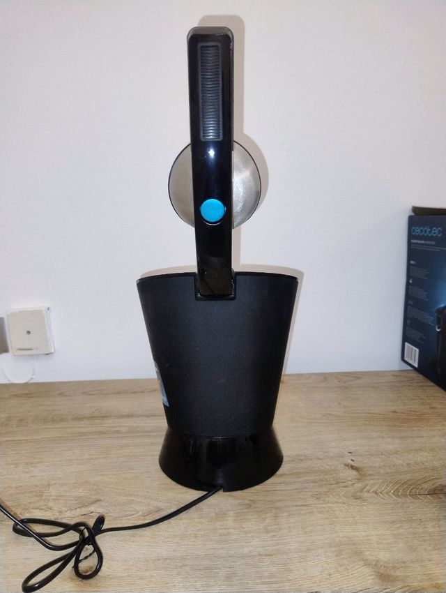 Exprimidor Cecotec EssentialVita Hyden Negro