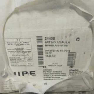 Azulejos hidráulicos con diseño floral