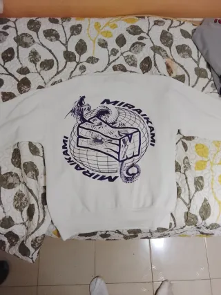 Sudadera Blanca Mirai Kam