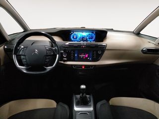 Citroën C4 Picasso Attraction