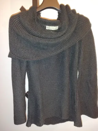 Jersey Zara cuello alto talla L negro