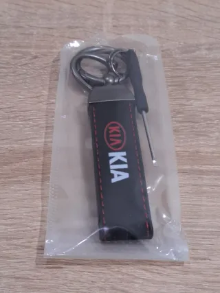 Llavero Coche Kia Negro con Destornillador