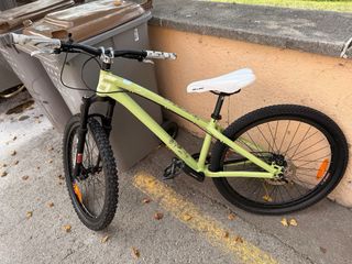 Bicicleta Dirt Jump Dartmoor 26