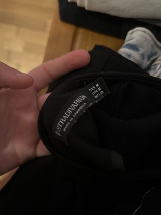 Falda pantalón negra con cremallera
