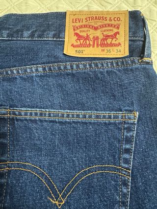 Pantalón Levis 501 Talla W36 L34