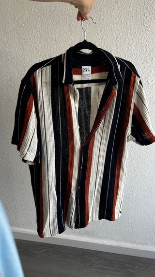 Lote de camisetas y camisas de Zara, HM y mas M/L