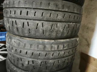Neumáticos Pirelli RKW7A llanta 15