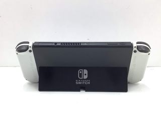 E675831-0 Nintendo Switch Oled