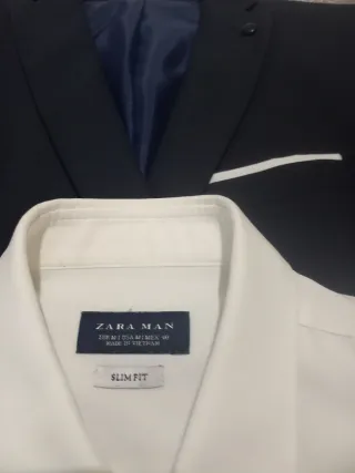 Traje Zara Talla 42 y Camisa Zara Talla M