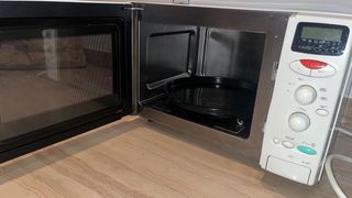 Microondas Sharp Doble Grill Blanco