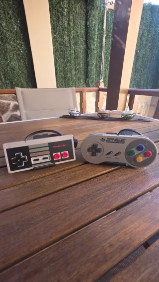 3x Soporte Expositor Mando NES SNES Nintendo