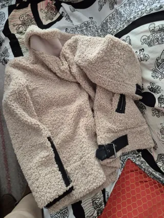 Abrigo de lana beige